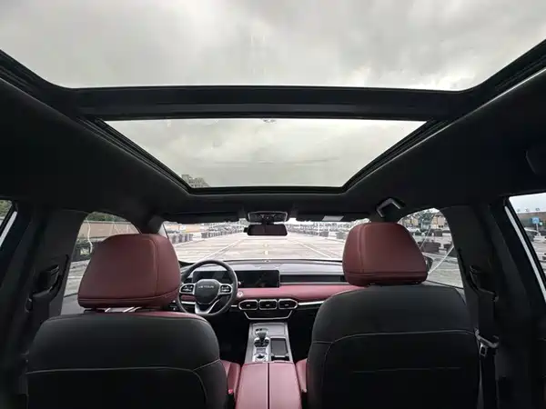 Jetour X70 PLUS 2025