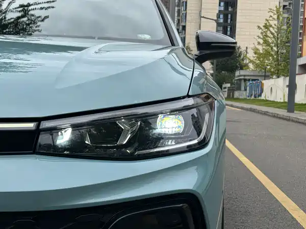 Volkswagen Passat 2025