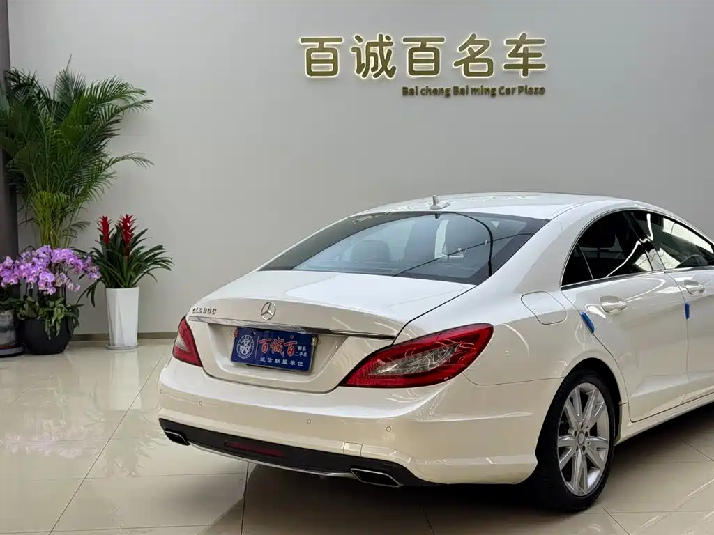 Mercedes-Benz CLS 2015 — фото 6