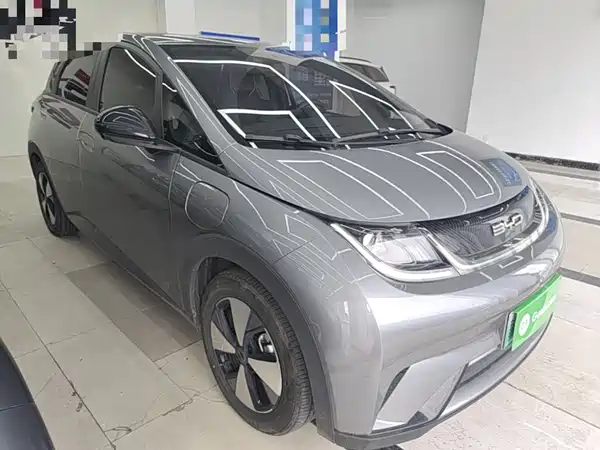 BYD Dolphin 2023
