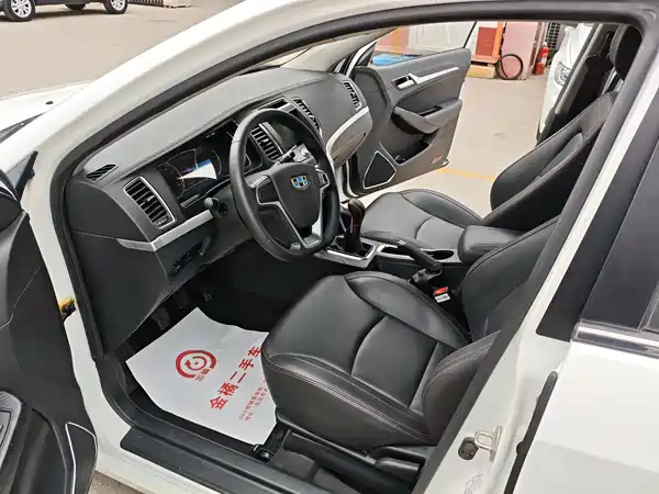 Geely Vision 2016