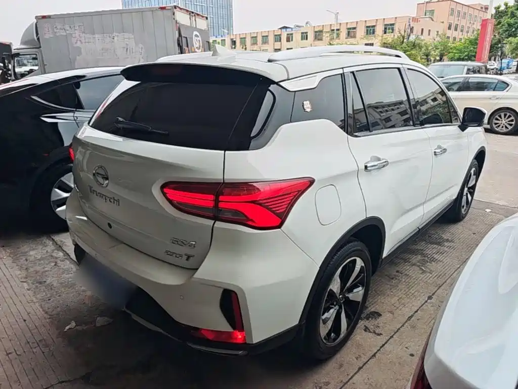 GAC Motor Trumpchi GS4 2019 — фото 7