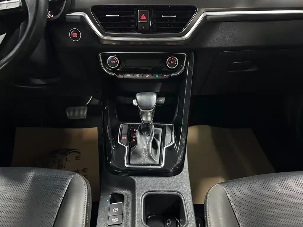 Kia Sportage 2019 — фото 12