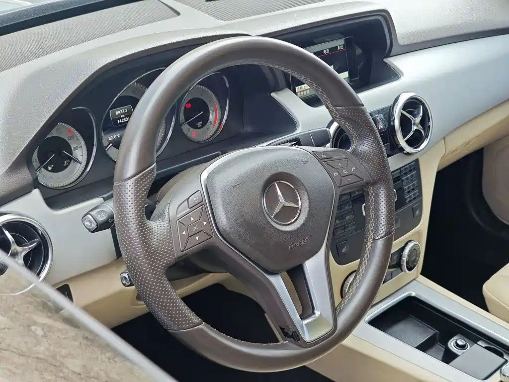 Mercedes-Benz GLK-Class 2014 — фото 10