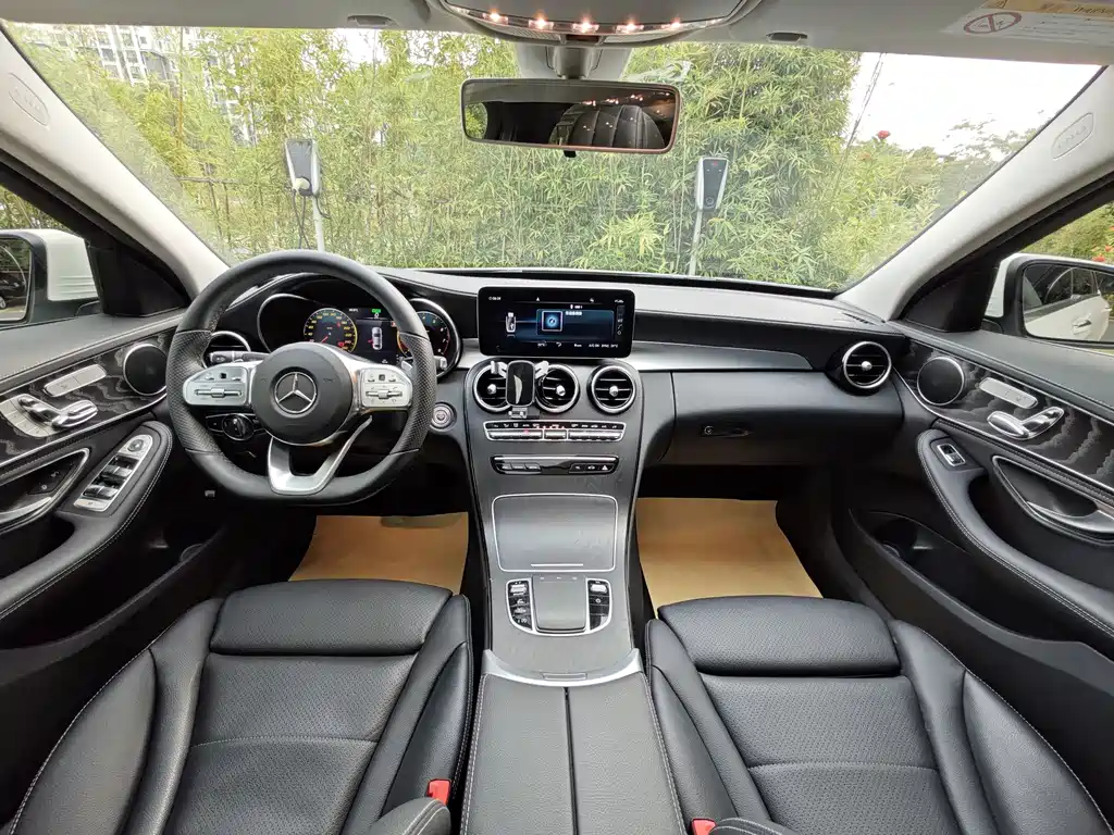Mercedes-Benz C-Class 2020 — фото 14