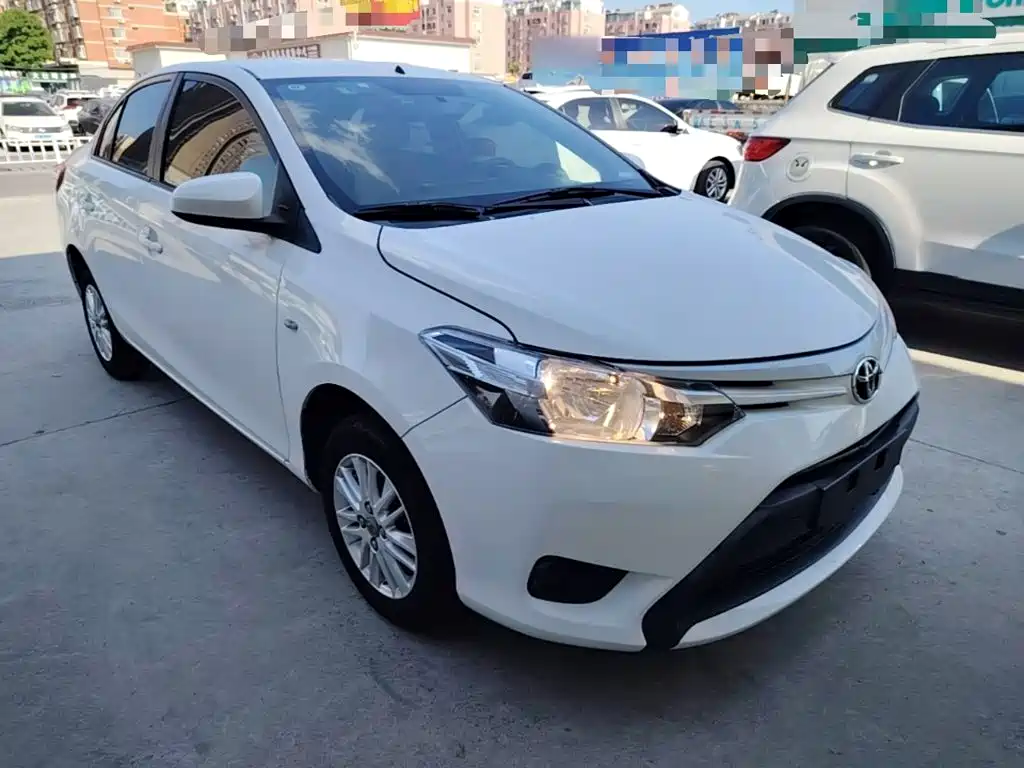 Toyota Vios 2014 — фото 4