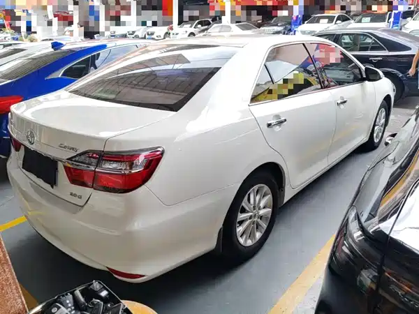 Toyota Camry 2016