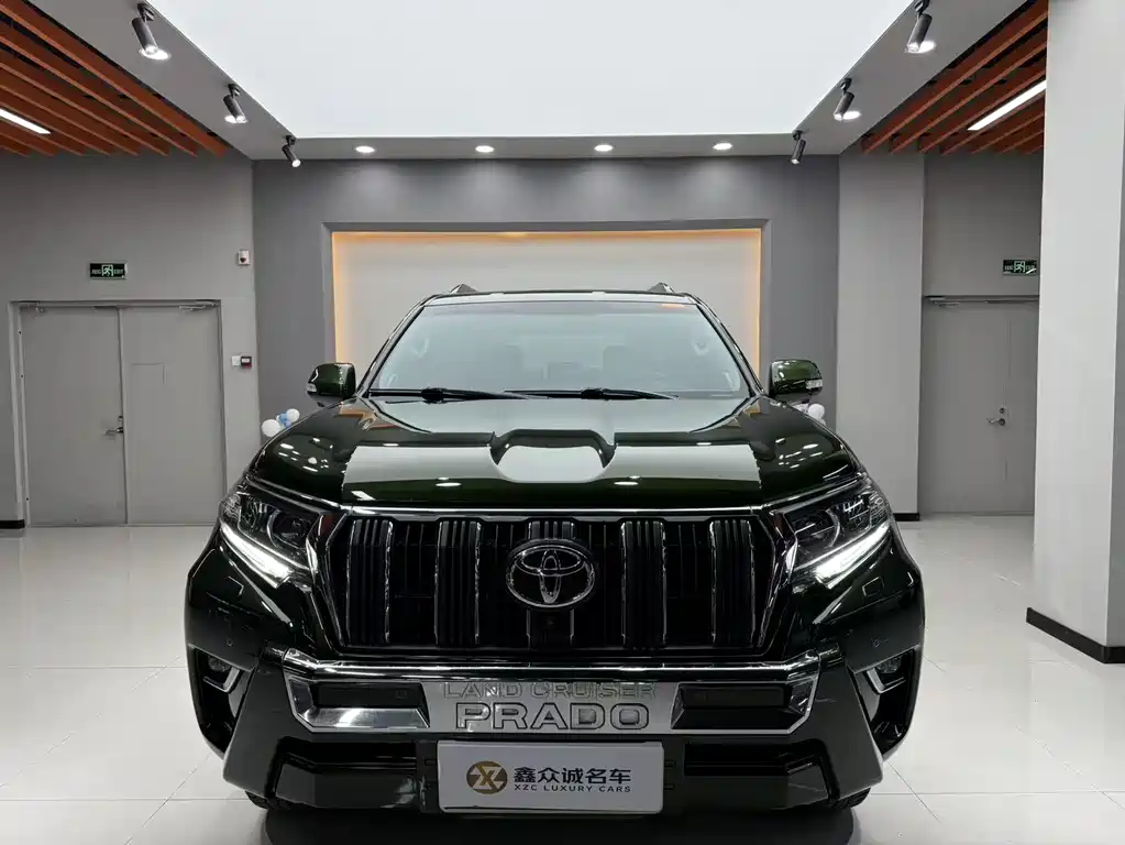 Toyota Prado 2019 — фото 2