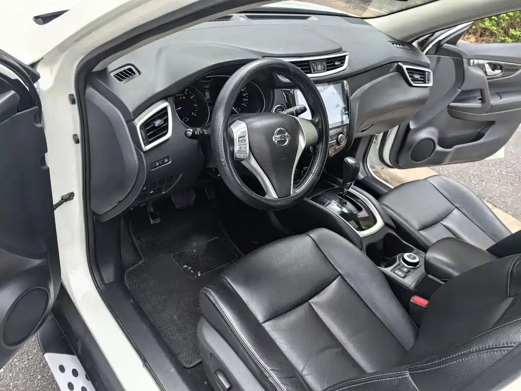 Nissan X-Trail 2017 — фото 16
