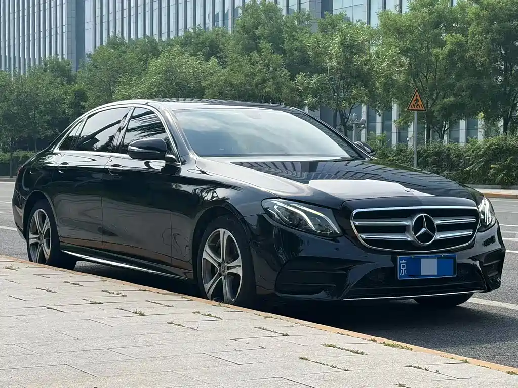 Mercedes-Benz E-Class 2018