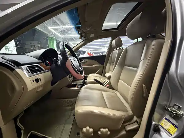 Buick Excelle 2011