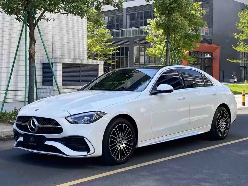 Mercedes-Benz C-Class 2022 — фото 1