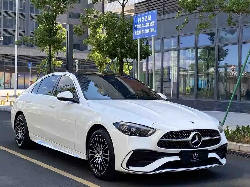 Mercedes-Benz C-Class 2022 — фото 3