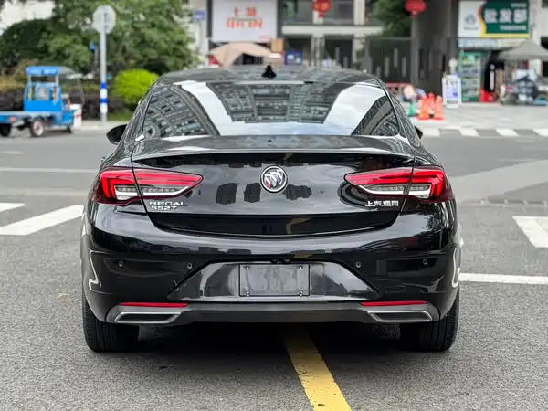 Buick Regal 2022