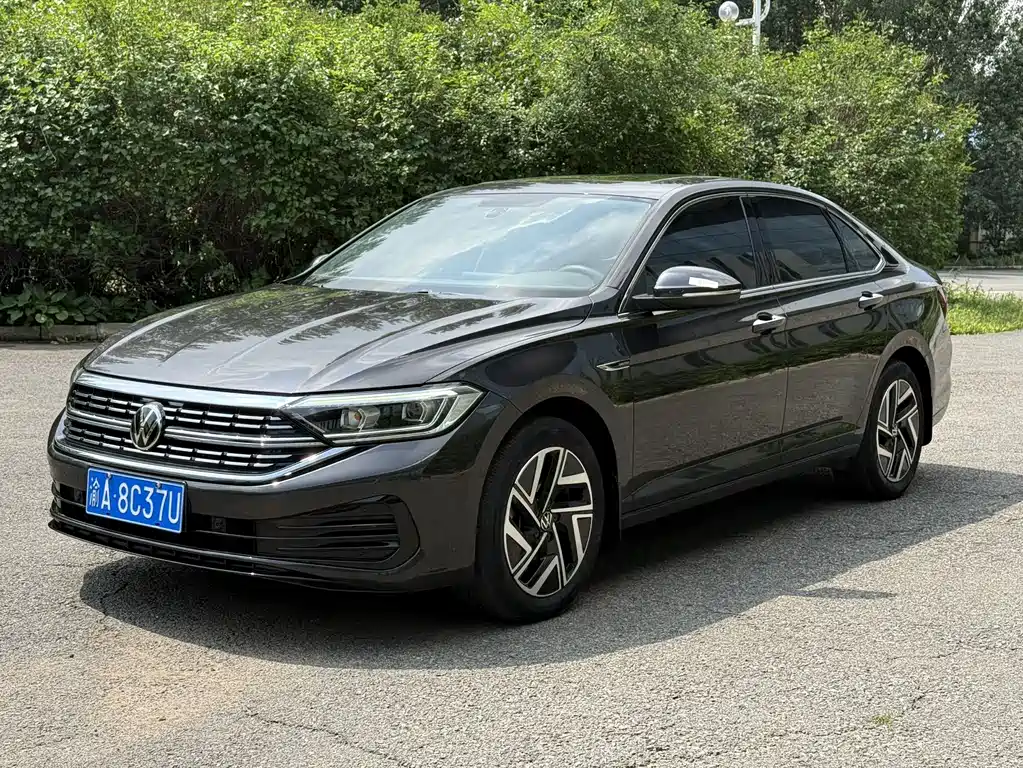 Volkswagen Sagitar 2023