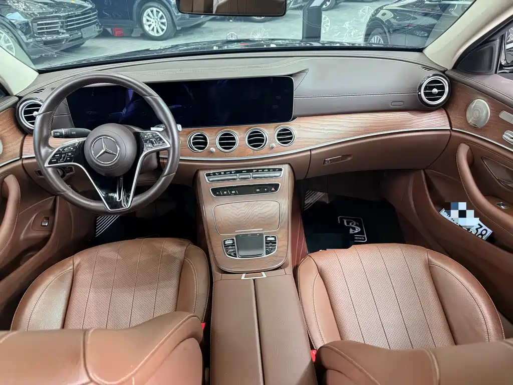 Mercedes-Benz E-Class 2021