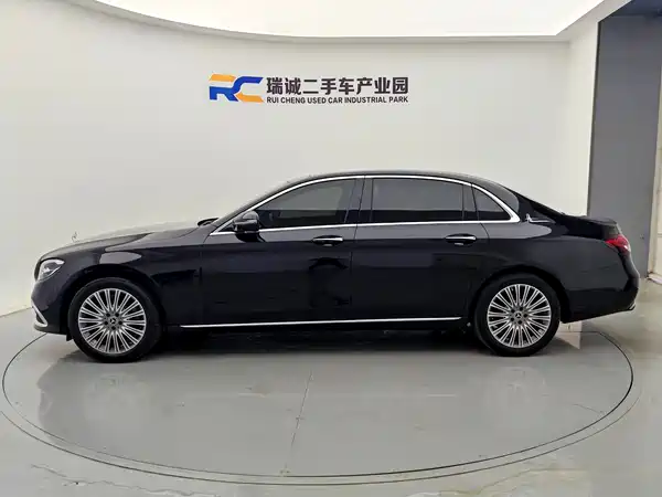Mercedes-Benz E-Class 2021