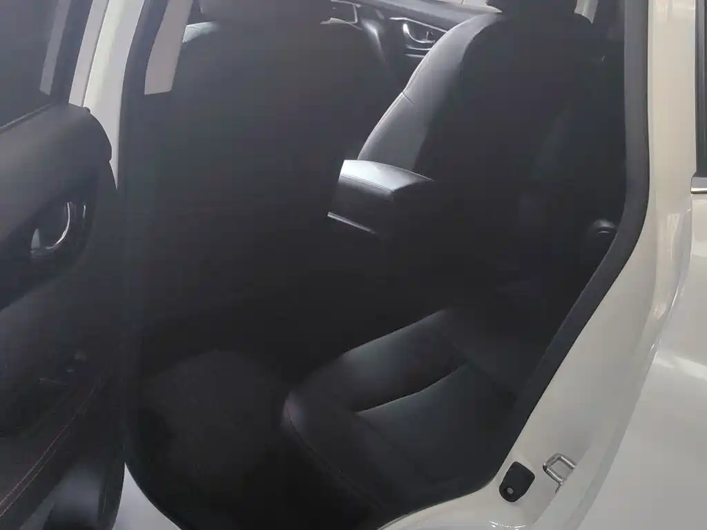 Nissan Qashqai 2016 — фото 11
