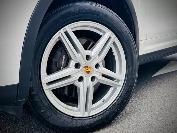 Porsche Cayenne 2014