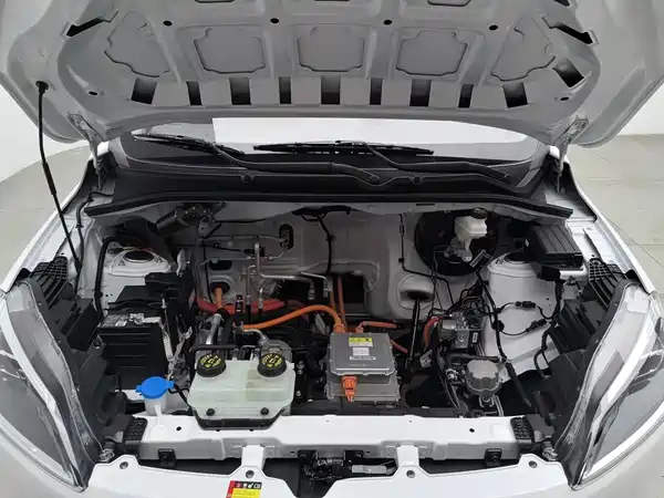 Wuling Hongguang New Energy 2025