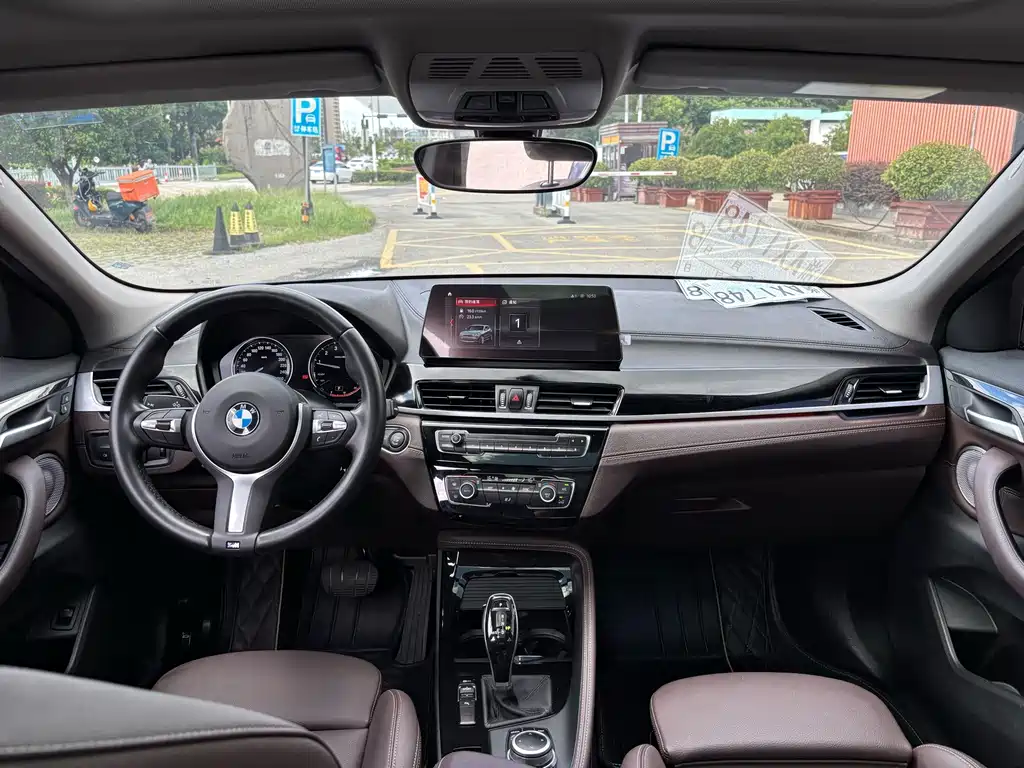 BMW X2 2022 — фото 13
