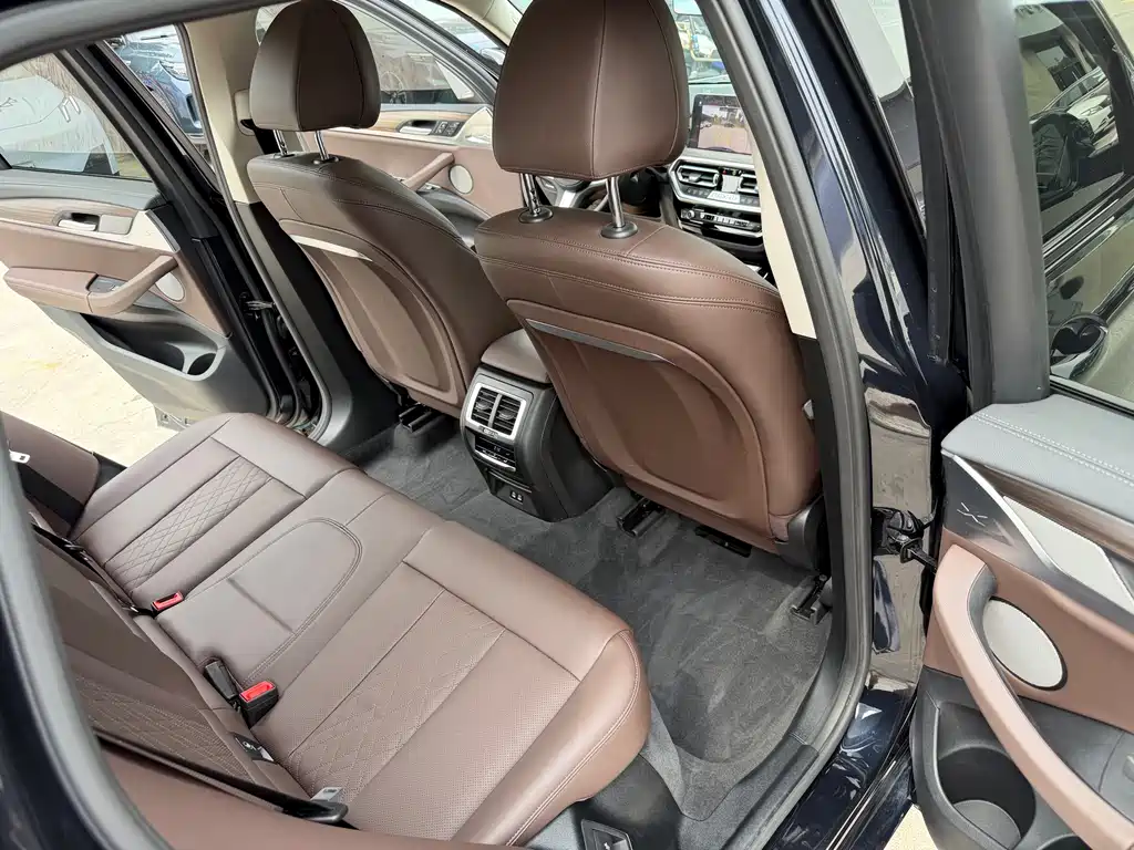 BMW X3 2023 — фото 24