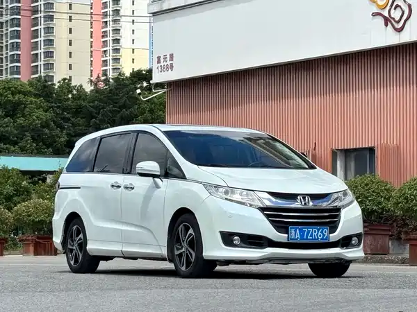 Honda Odyssey 2015