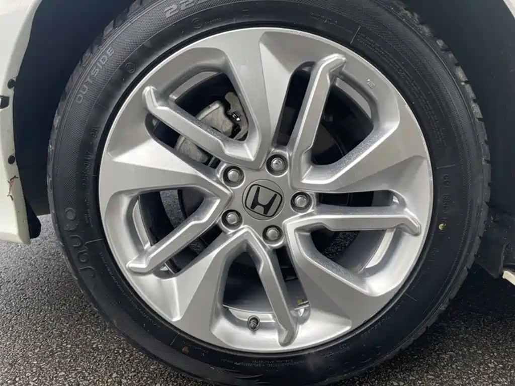 Honda Accord 2021 — фото 13