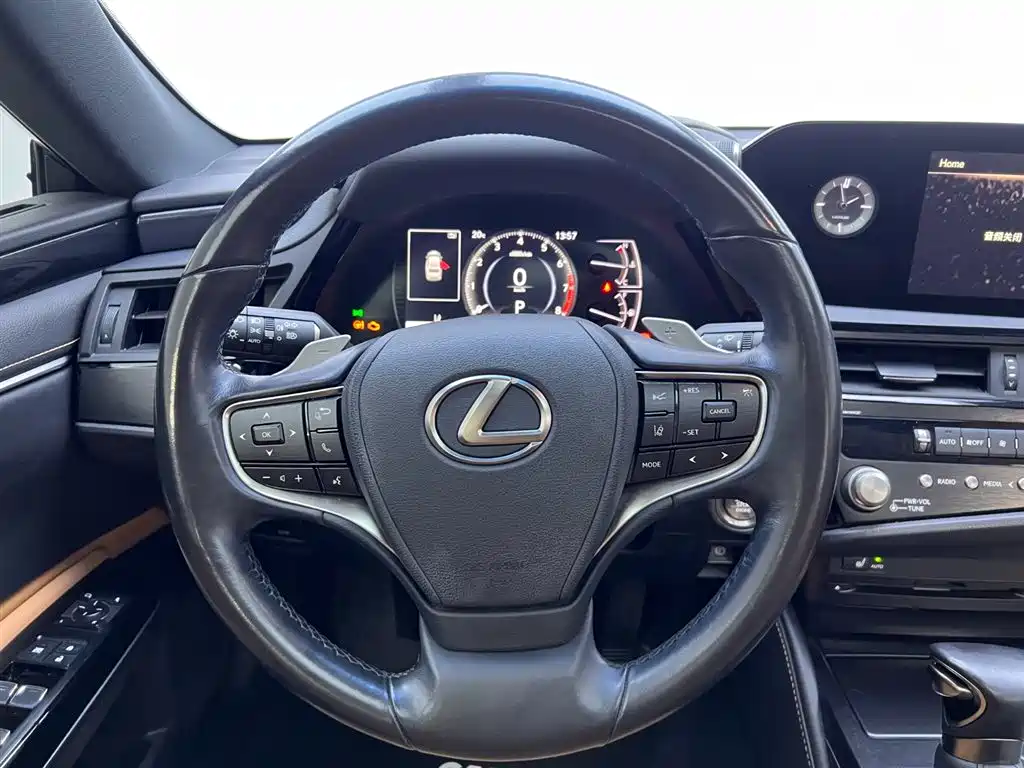 Lexus ES 2022 — фото 24