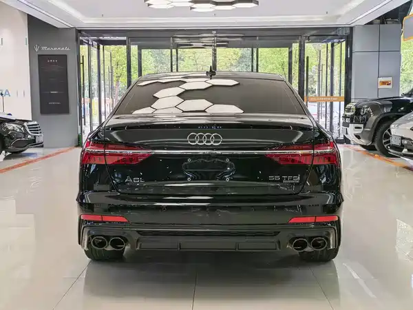 Audi A6L 2021