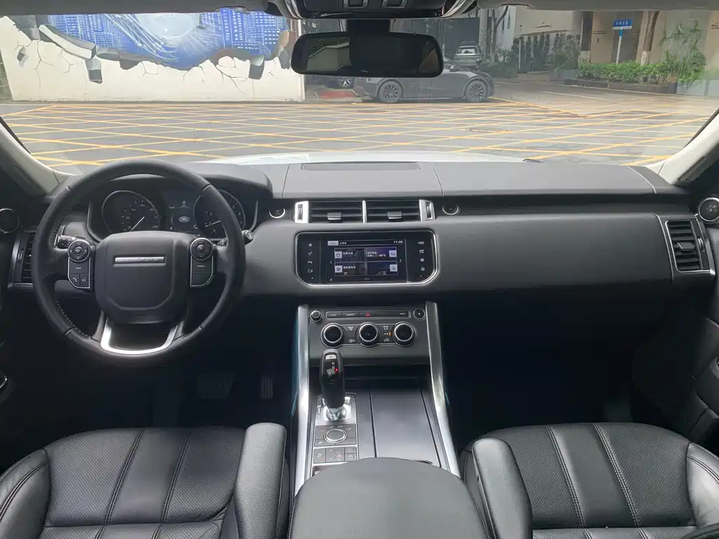 Land Rover Range Rover Sport 2016 — фото 10