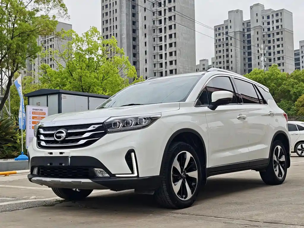 GAC Trumpchi GS4 2019 — фото 1