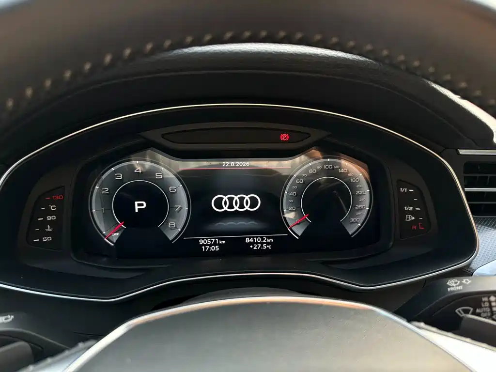 Audi A6L 2021 — фото 26