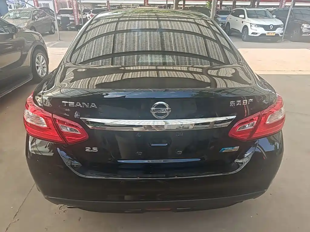 Nissan Teana 2017 — фото 6