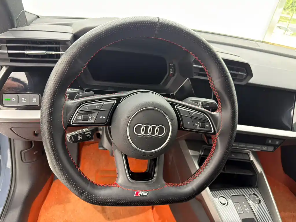 Audi A3 2022 — фото 11
