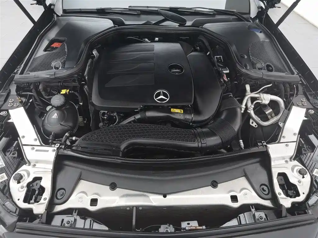 Mercedes-Benz E-Class 2021 — фото 6