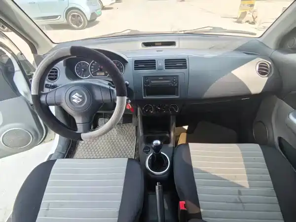Suzuki Swift 2014