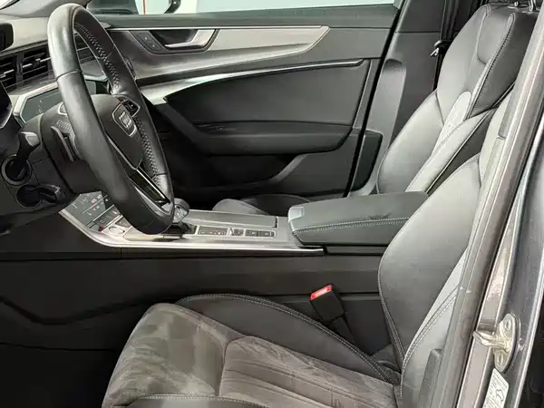 Audi A6L 2020