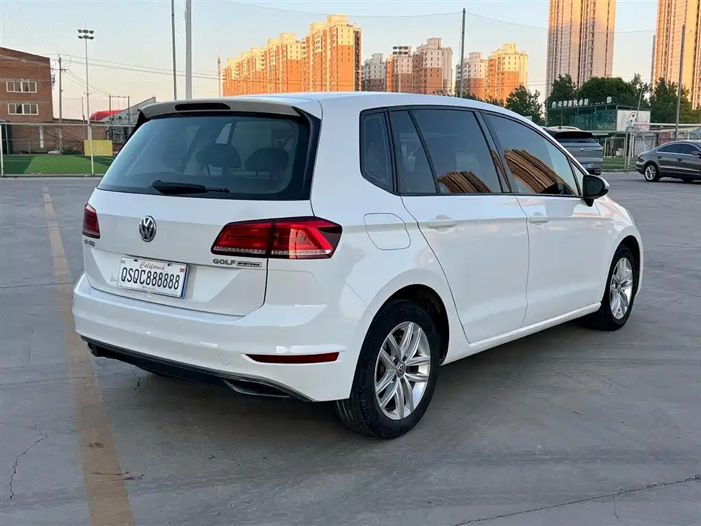 Volkswagen Golf Sportsvan 2019 — фото 5