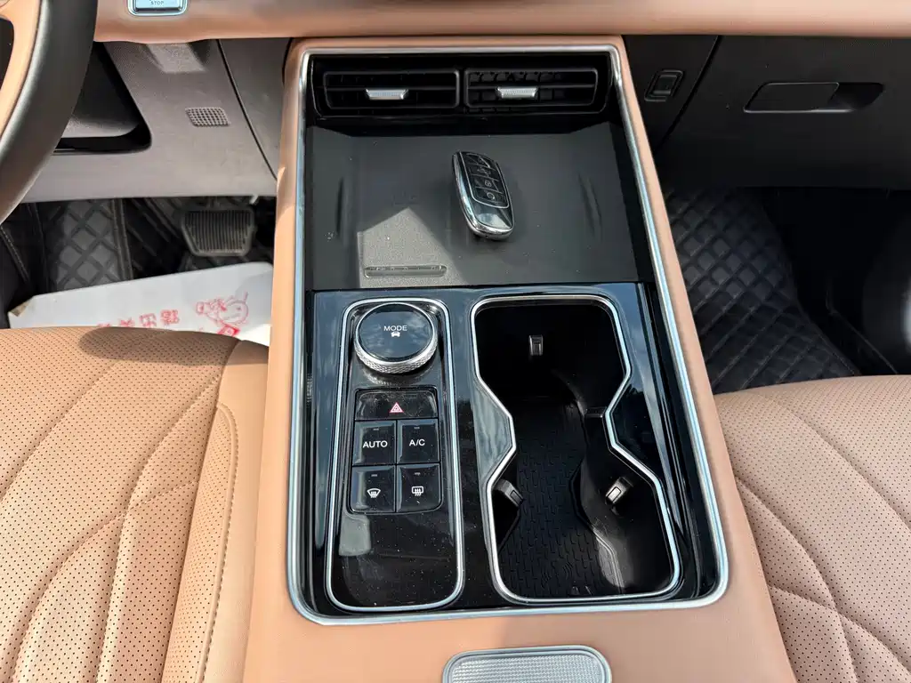 Chery Tiggo 8L 2025 — фото 13