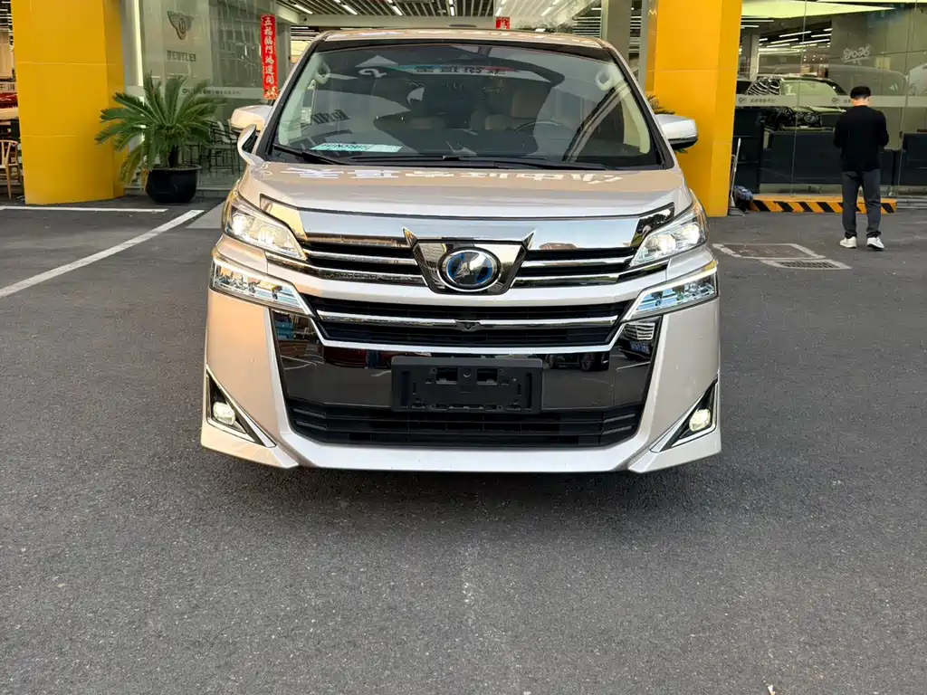 Toyota Vellfire 2020 — фото 2