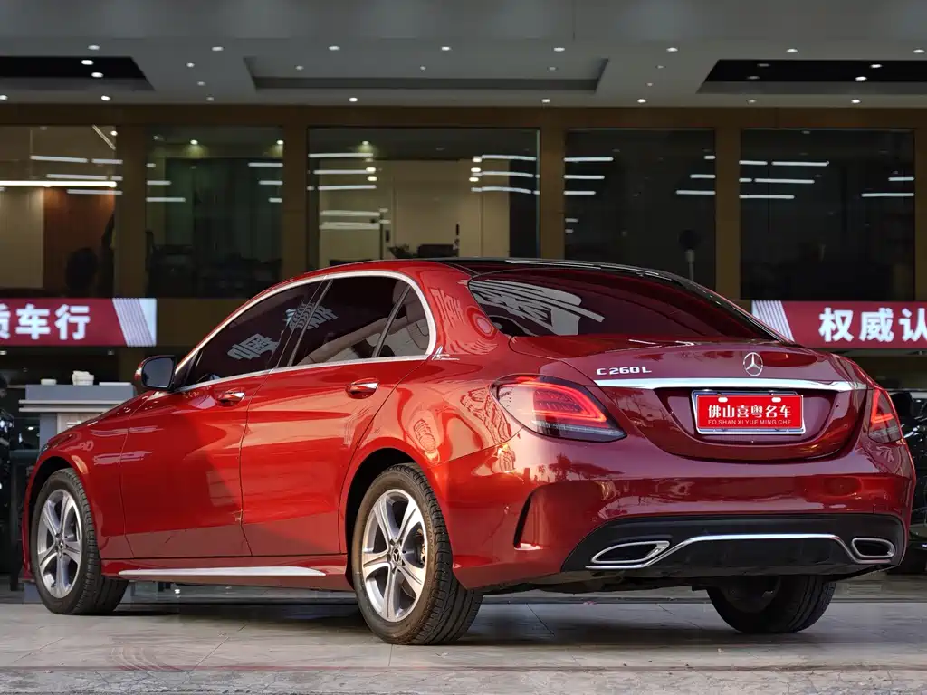 Mercedes-Benz C-Class 2020 — фото 2