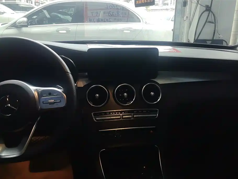 Mercedes-Benz C-Class 2020 — фото 13