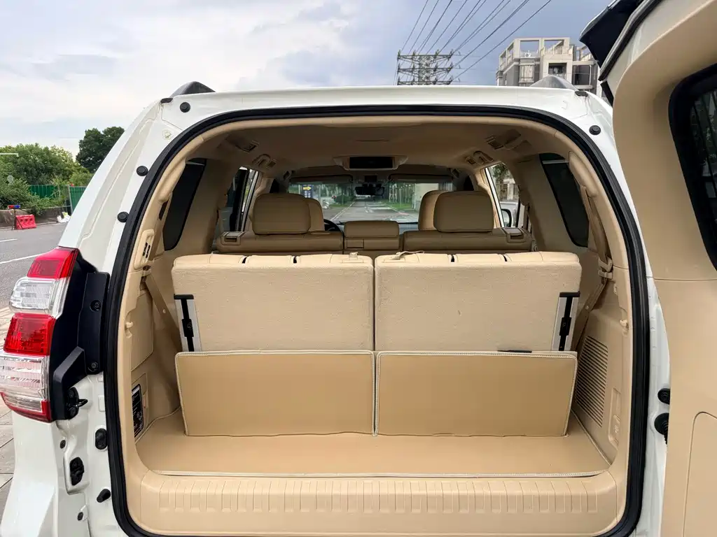Toyota Prado 2016 — фото 21