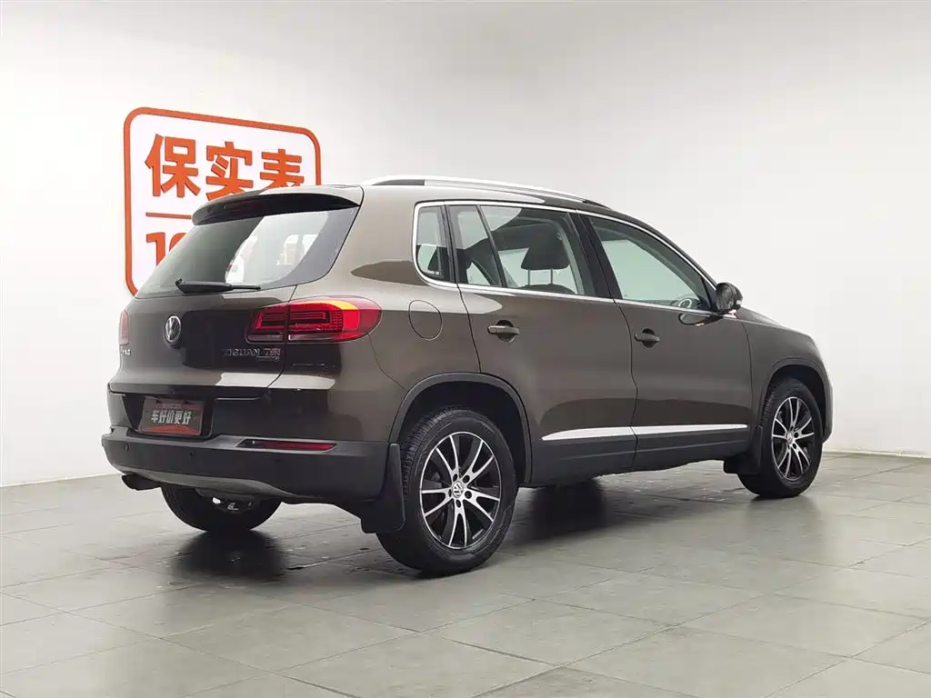 Volkswagen Tiguan 2014 — фото 2