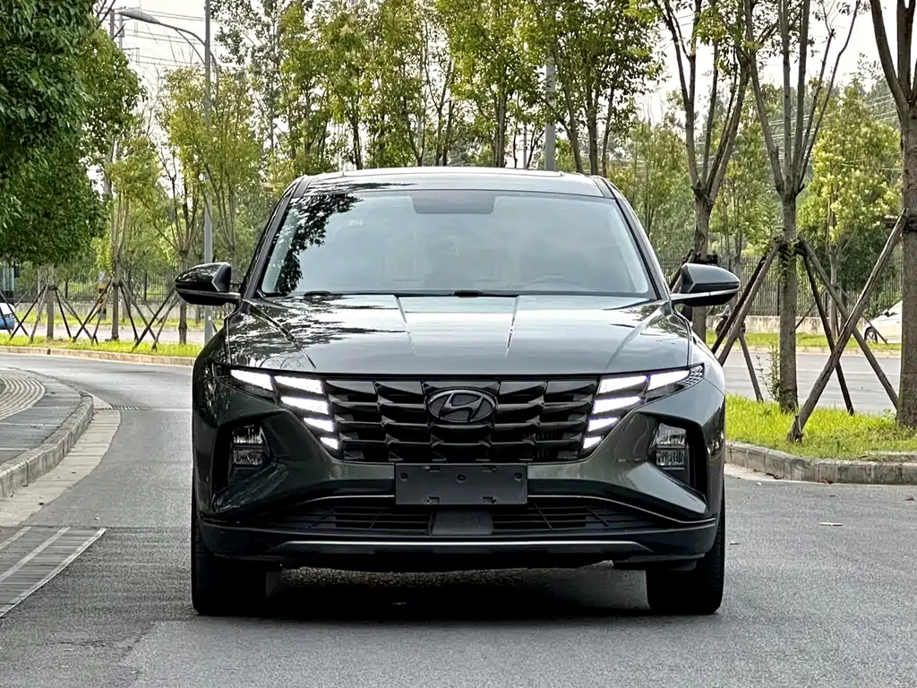 Hyundai Tucson 2022 — фото 3