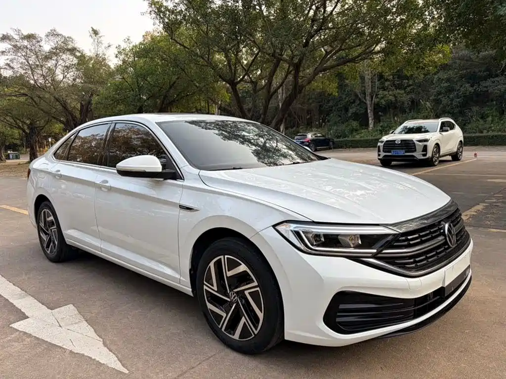Volkswagen Sagitar 2023