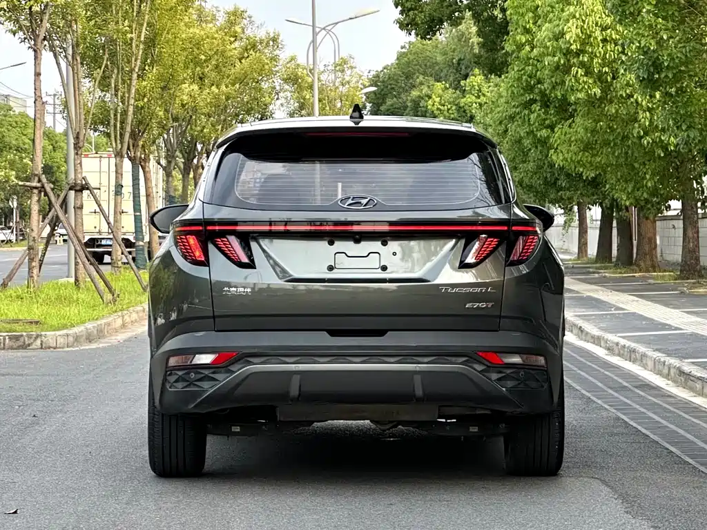 Hyundai Tucson 2022 — фото 4
