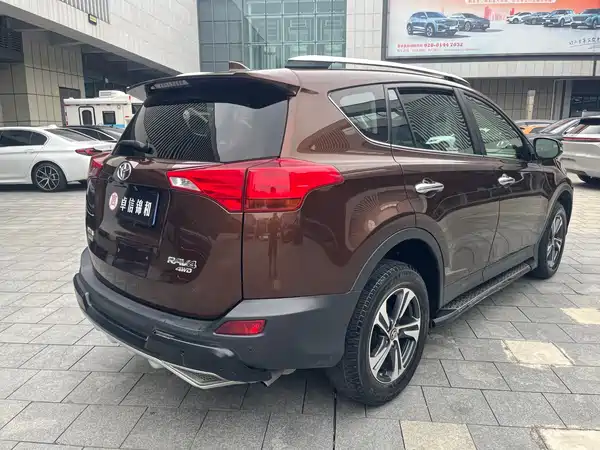 Toyota RAV4 2016