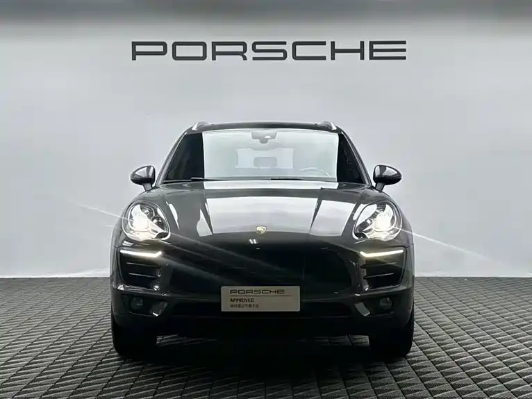 Porsche Macan 2017 — фото 2